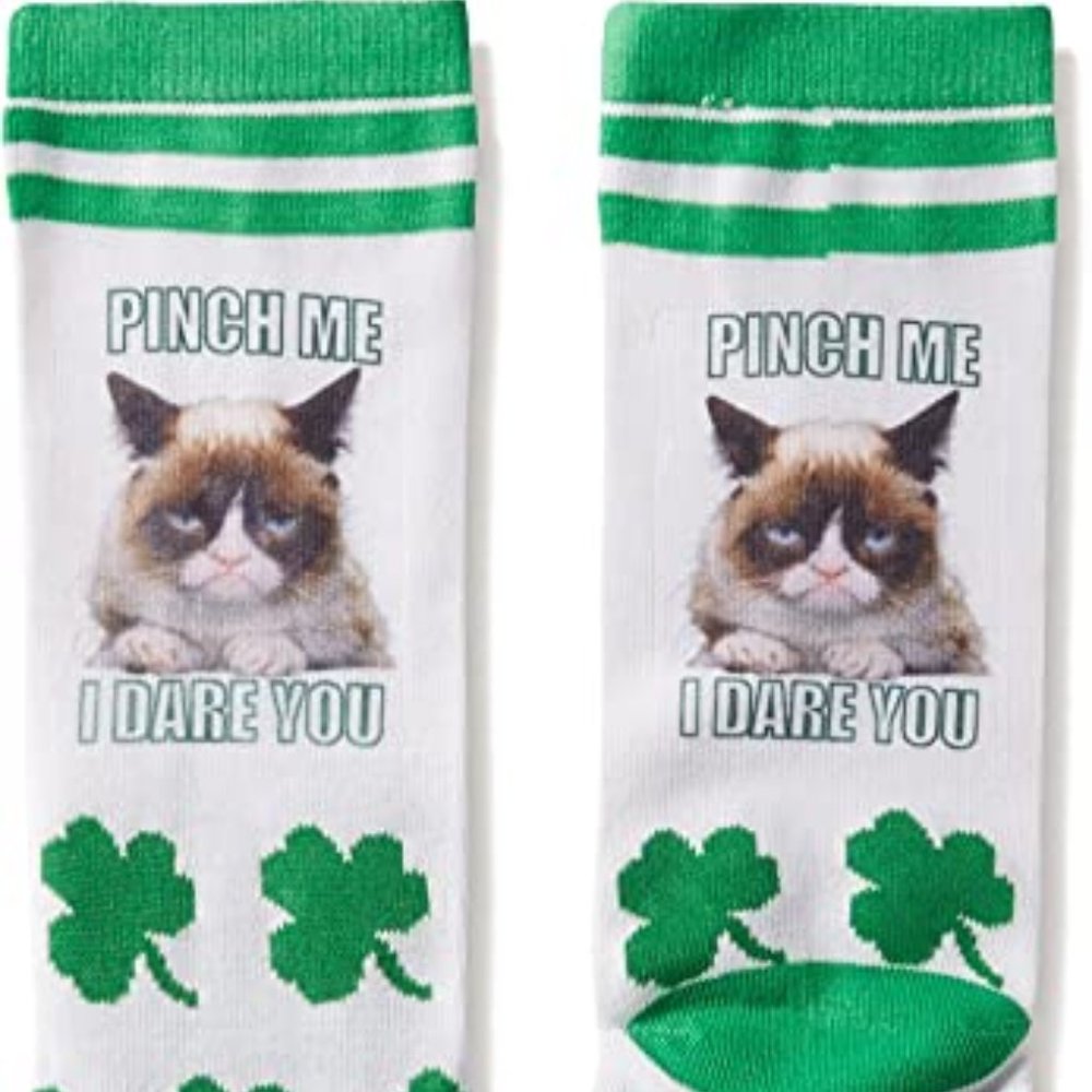 Grumpy Cat Women's Irish / St Patrick's Day Crew Socks, White, 9-11 (NIP)